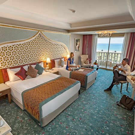 Royal Taj Mahal Hotel Сиде Екстериор снимка